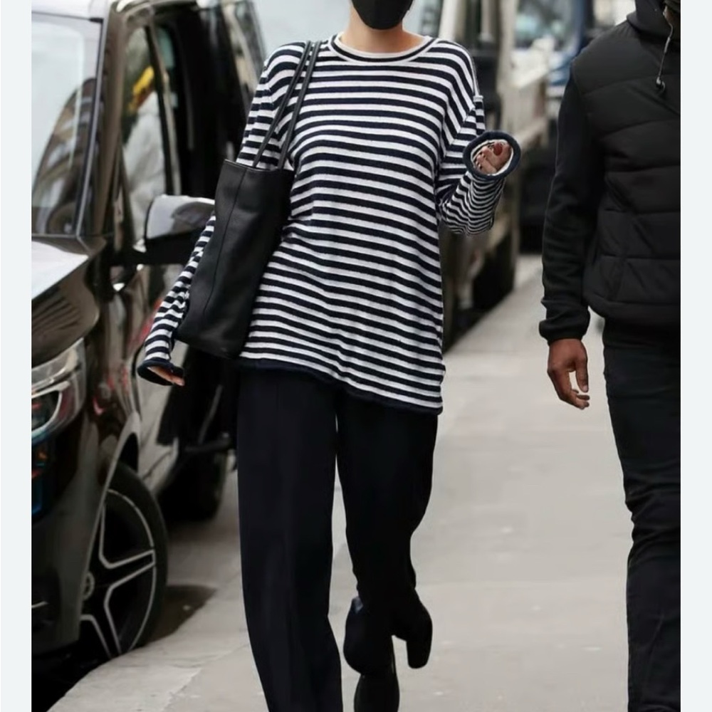 The Row Giusti Striped Knitted Sweater – Kendall Jenner Style – XS